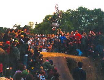 david lombard no foot cancan flip